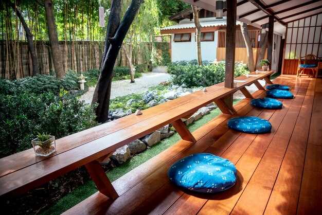 zoni otdixa na uchastke besedki terrasi patio
